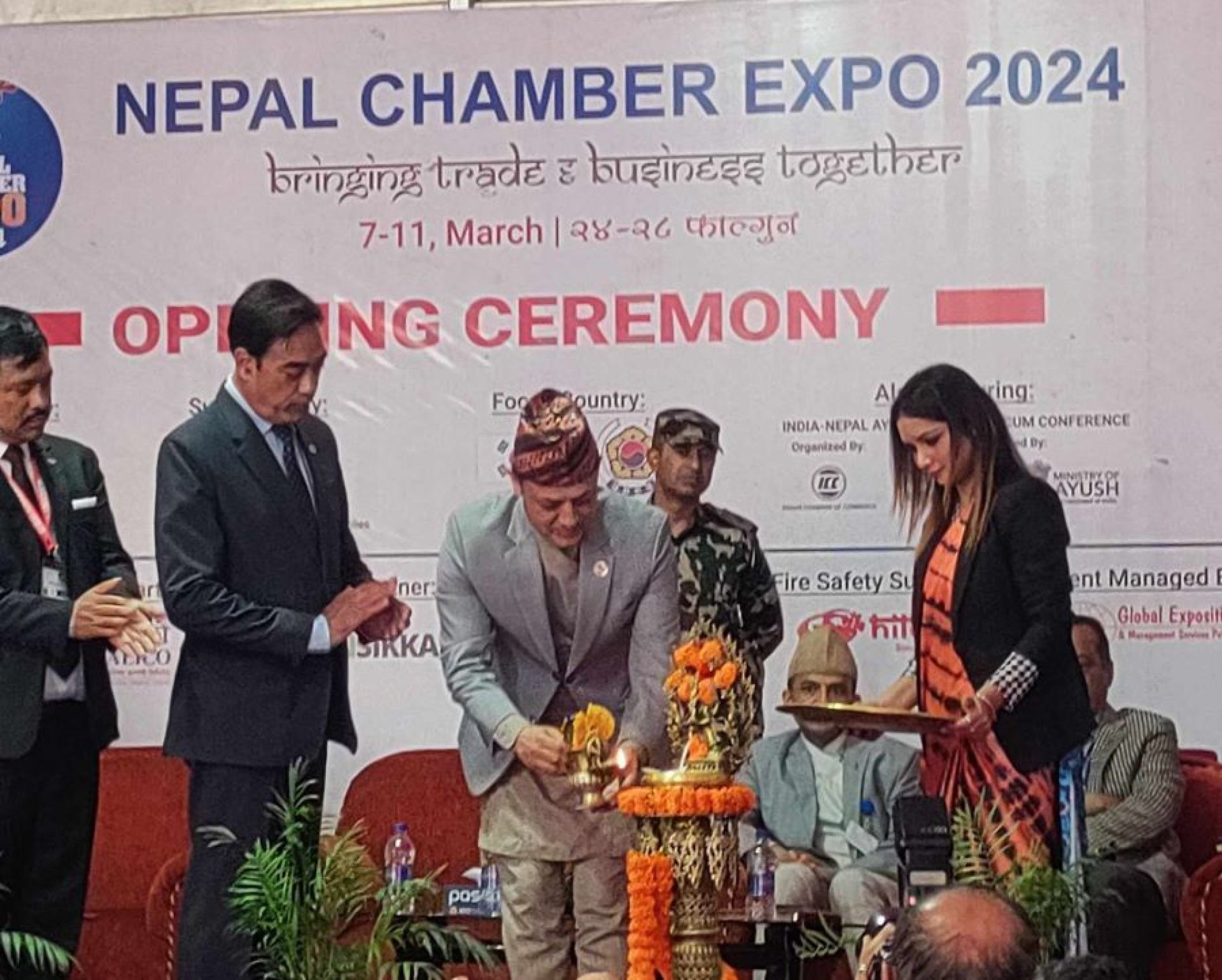 चेम्बर एक्स्पो आजदेखि सुरु,  अर्थतन्त्रमा निजी क्षेत्रको योगदान महत्वपूर्ण: मन्त्री अर्याल